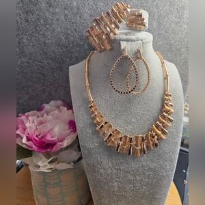 Gold Tone Jewelry Set